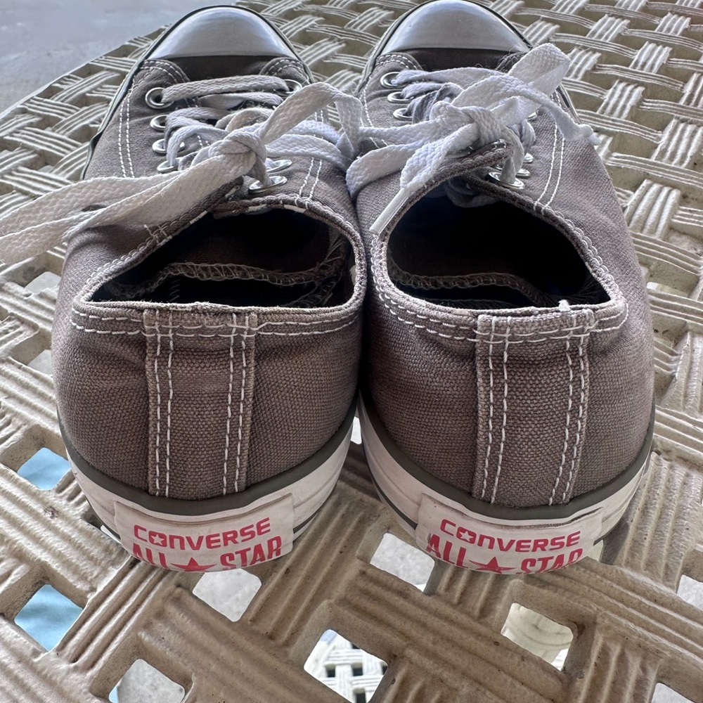 Converse - Picture 3 of 5